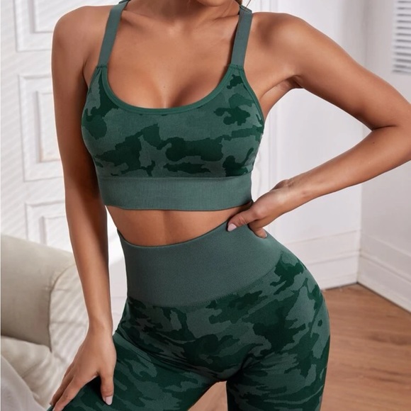 2pcs High Stretch Gym Set - Picture 3 of 10